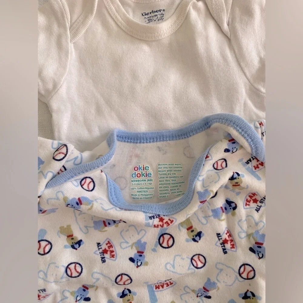 One piece baby infants lot of 5 Sz newborn.   H-12
